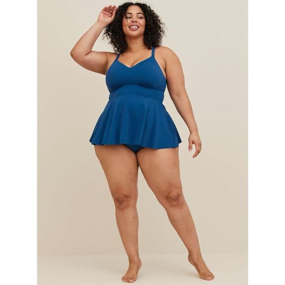 torrid Other - Torrid Wire-Free Racerback Tankini Top Size 6X DD/F torrid size 6 plus size swim